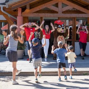 animateur enfants village club Val-Cenis