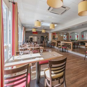 restaurant village club Roquebrune sur Argens