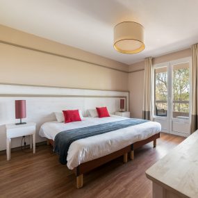 hébergement village vacances Roquebrune sur Argens